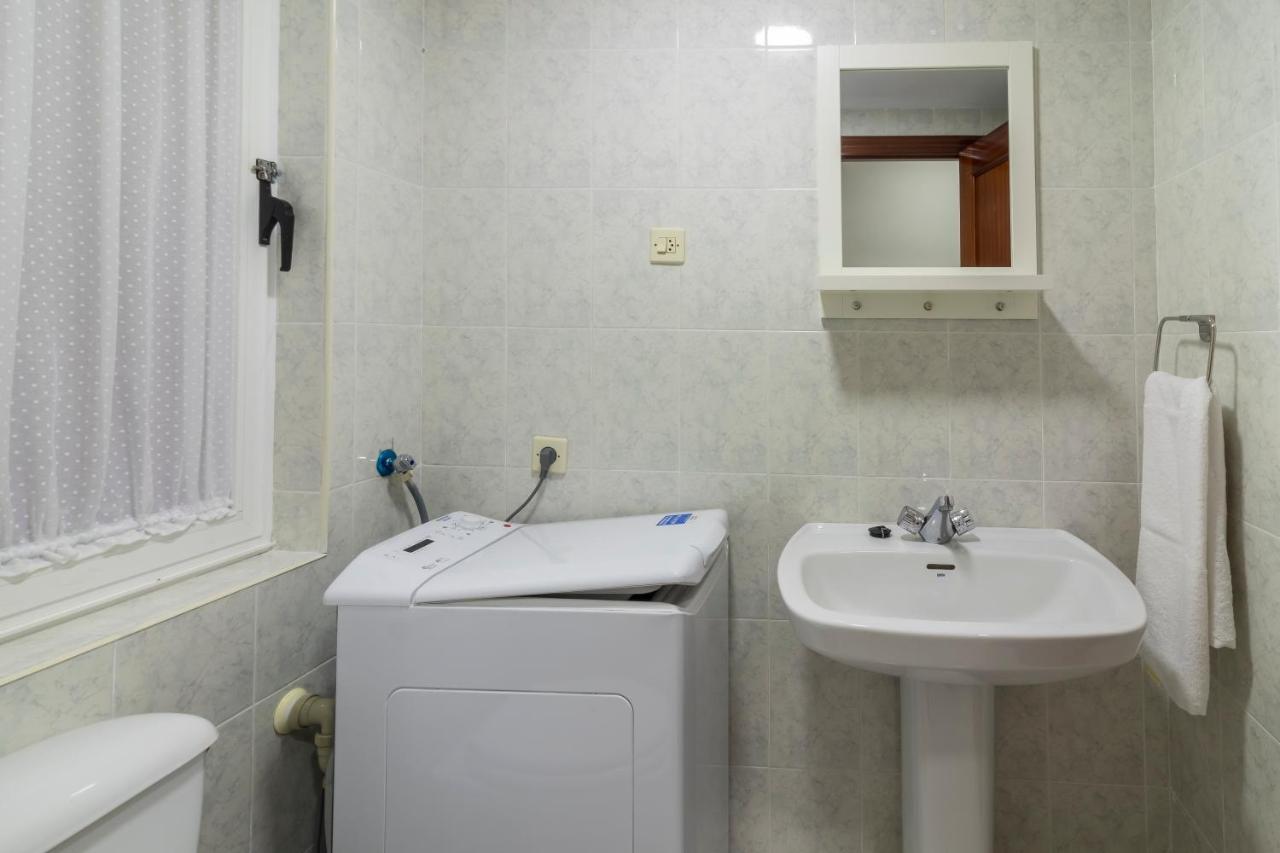 Apartamento Vital Aza Pola de Lena Exteriör bild