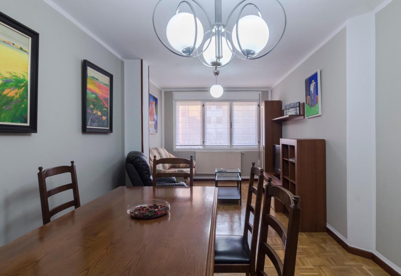 Apartamento Vital Aza Pola de Lena Exteriör bild