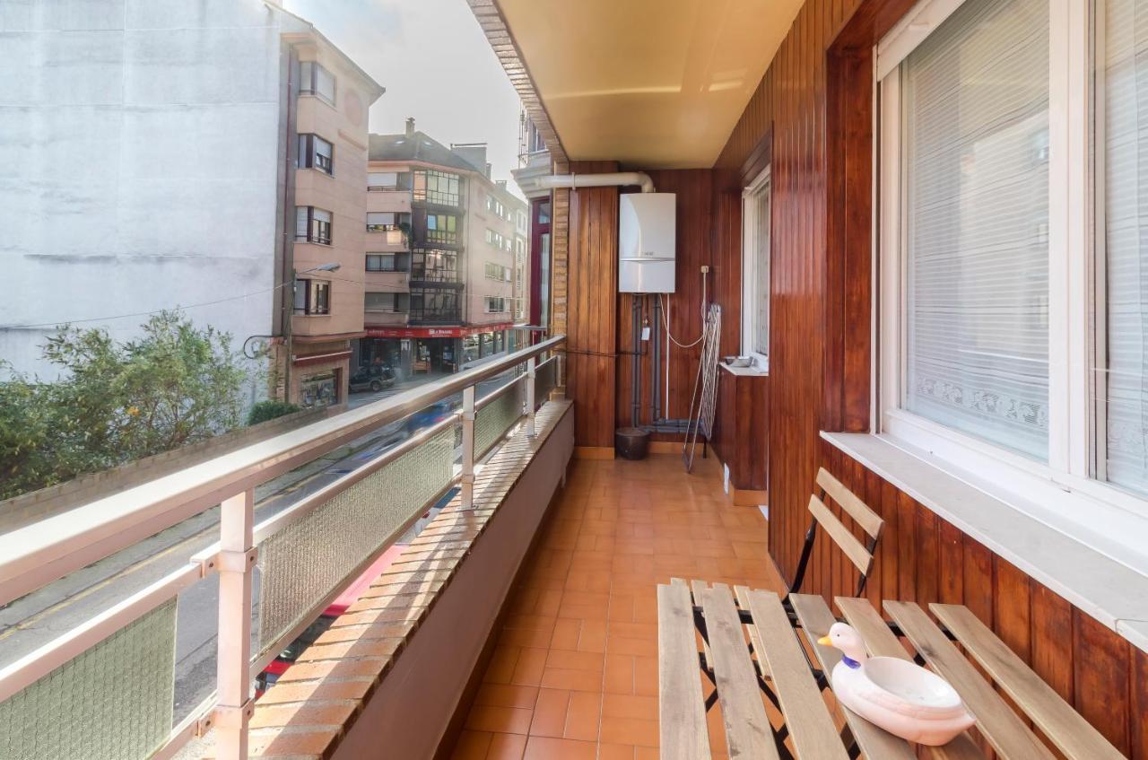 Apartamento Vital Aza Pola de Lena Exteriör bild